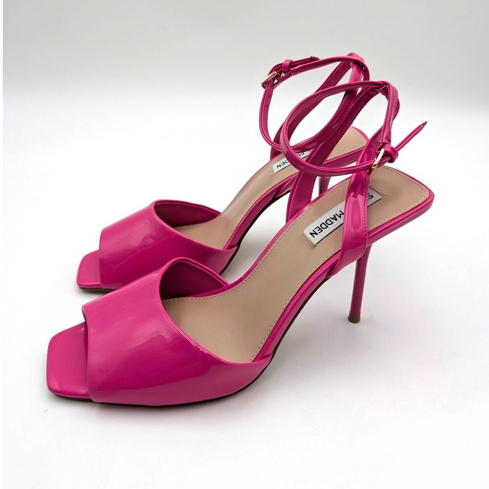Steve Madden Leesha Patent Ankle Strap Sandals Women's Pink Size US9M